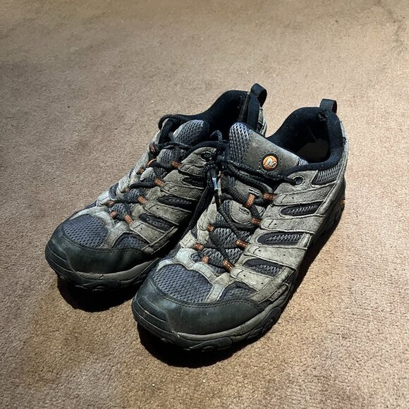 Merrell Other - Merrell Moab 2 ventilator - used